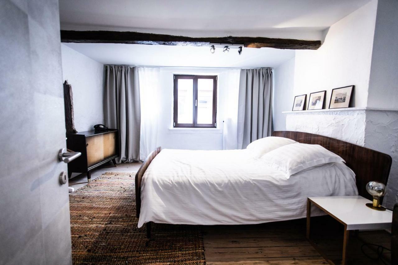 Appartement Atypique - Coeur Historique De Liege Luaran gambar