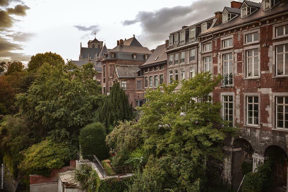 Appartement Atypique - Coeur Historique De Liege Luaran gambar